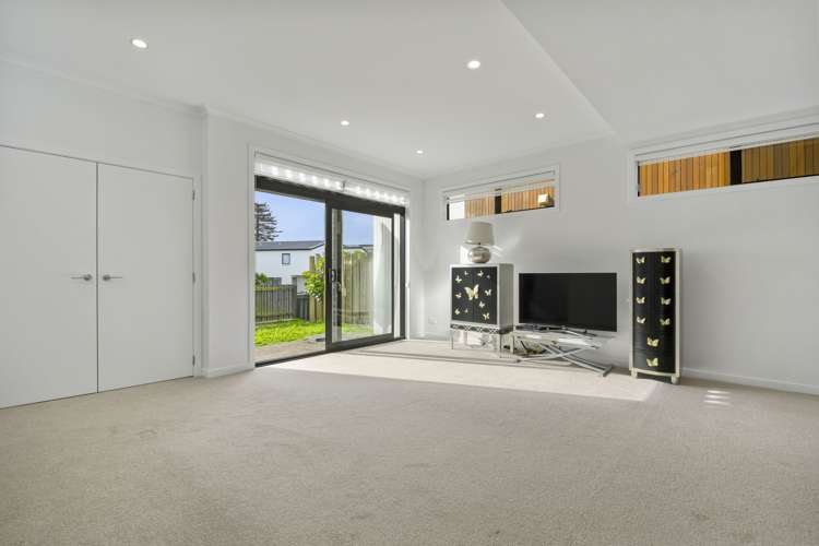 11 Frank Gill Road Hobsonville_8