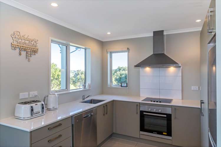 37 Maylee Crescent Gulf Harbour_8