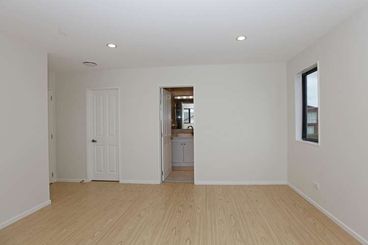 55 Rosewell Crescent Flat Bush_9