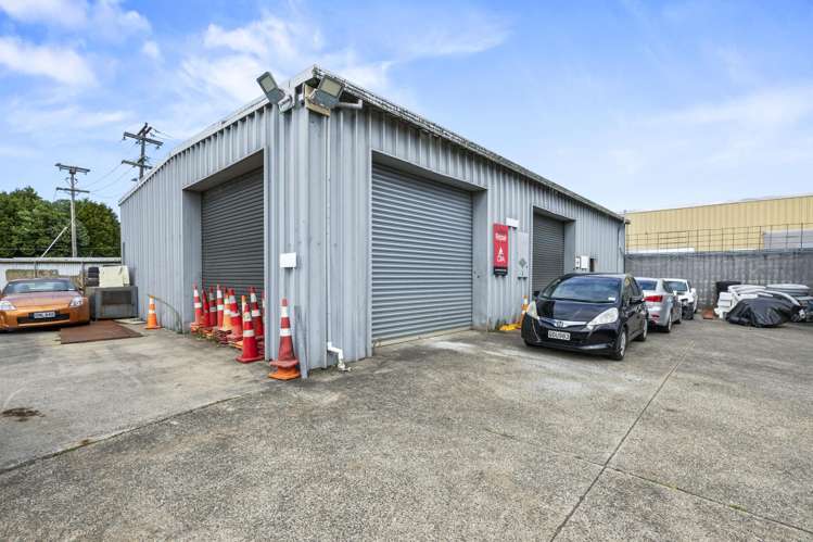 8 Riverbank Road and 7 Cunard Street New Lynn_5