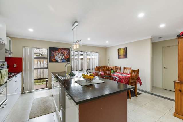 67 Mandival Avenue Flat Bush_2