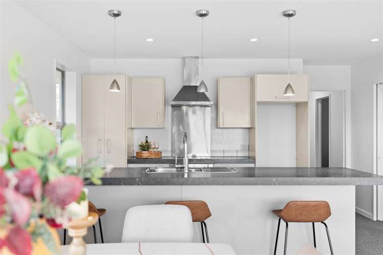 98 Gilberthorpes Road Hei Hei_6