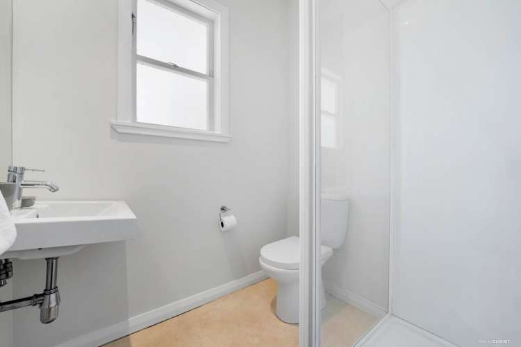 216a Meola Road Point Chevalier_10