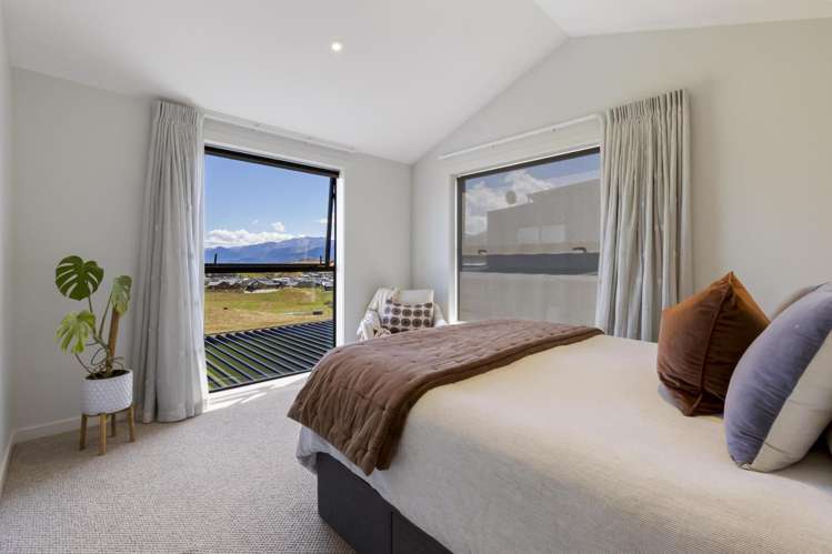 97 Spur Ridge Rise Jacks Point_17