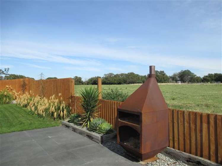 20 Russ Drive Lincoln_15