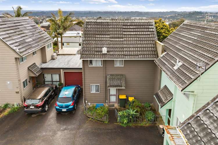 2/80 Birkdale Road Birkdale_1