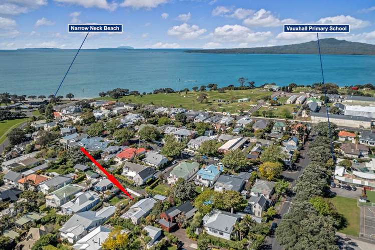 7a North Avenue Narrow Neck_25