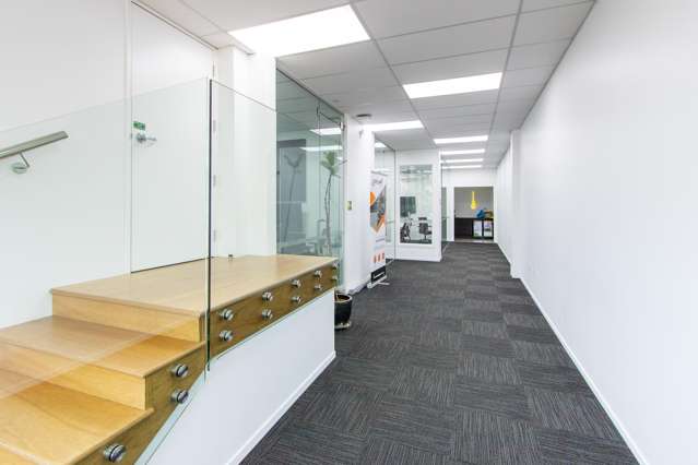 1A/84-90 Mokoia Road Birkenhead_1