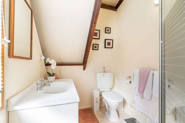 12 St Lucia Place Unsworth Heights_18