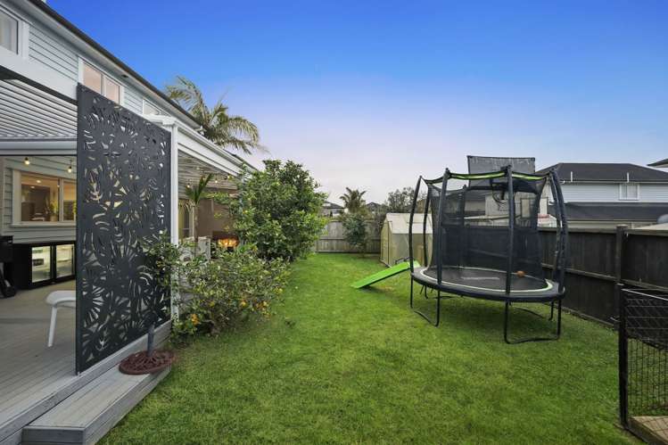 17 Ballindrait Drive Flat Bush_13