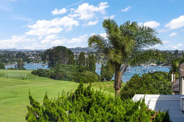 53 Manor Park Sunnyhills_44