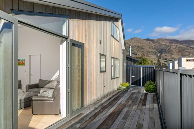 11 Cleland Close Wanaka_16