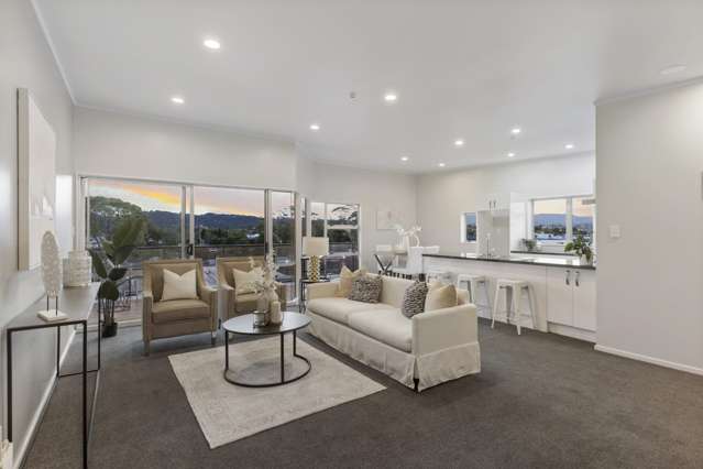 4/66 Glenmall Place Glen Eden_2