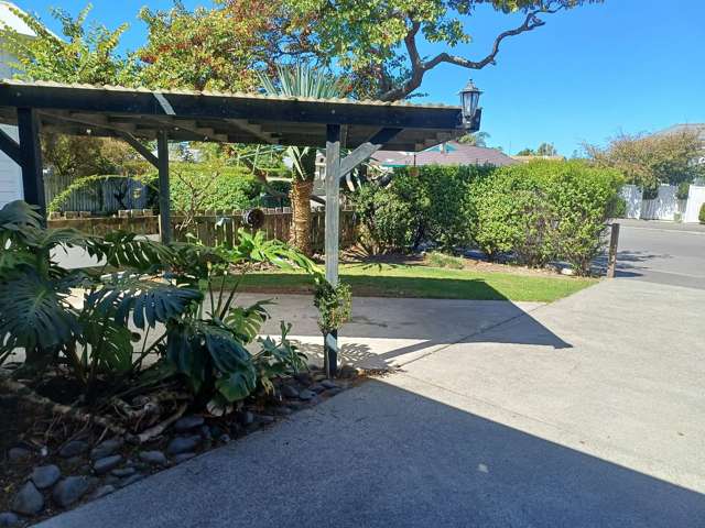 Charming 3BR Recently Refurbished Napier Home