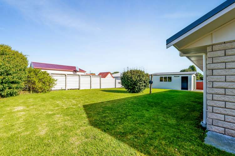 8b South Road Manaia_27