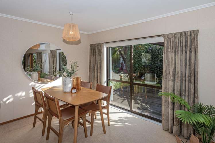 1A Augusta Place Te Kamo_11