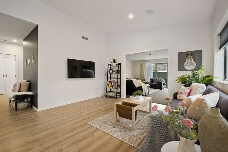 25 Magnetic Place Cromwell_9