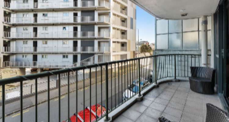 2a/31 Day Street_0