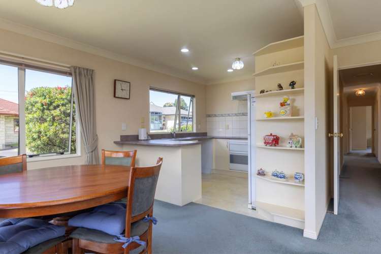 8m Aotea Road Glen Eden_11