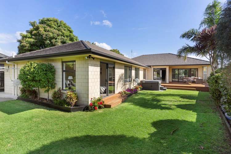 4 Lieshout Way Pukekohe_10