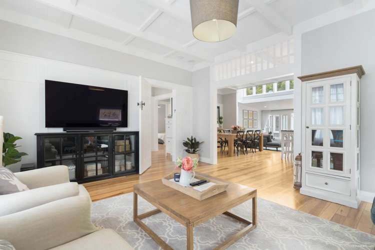 2a Pounamu Avenue Greenhithe_9