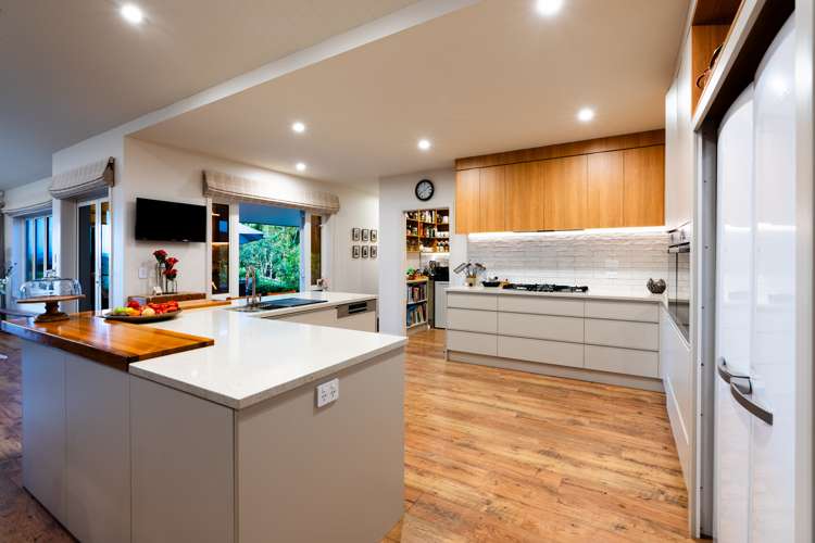 33 Lee Road Burbush_3