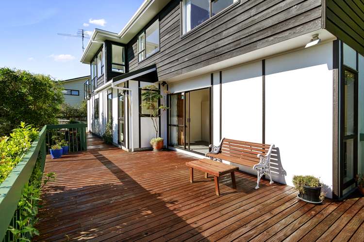 40 Woodman Drive Tawa_16