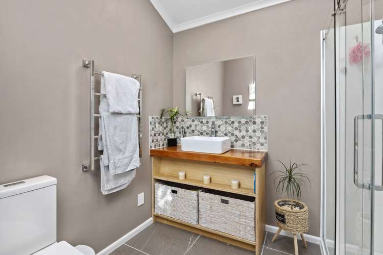 98 Totara View Road Wakefield_22