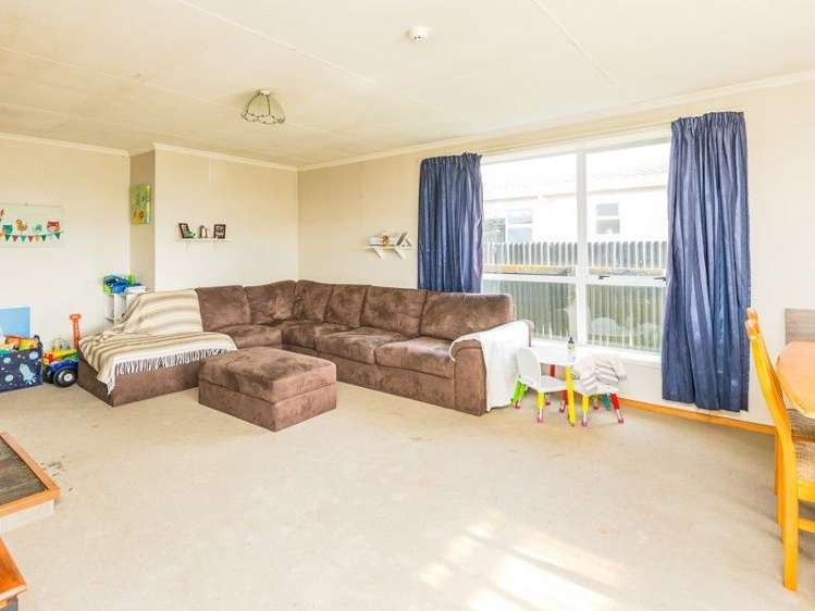 21 Surrey Road Springvale_5