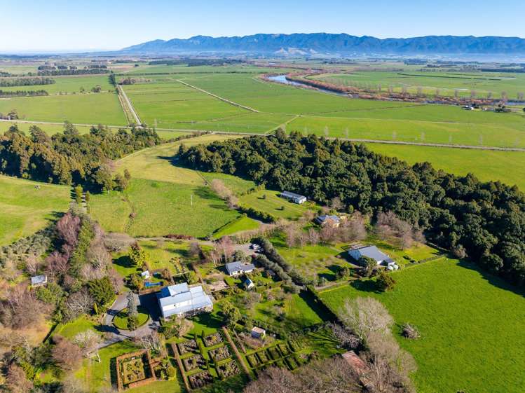 2111 Kahutara Road Kahutara_40