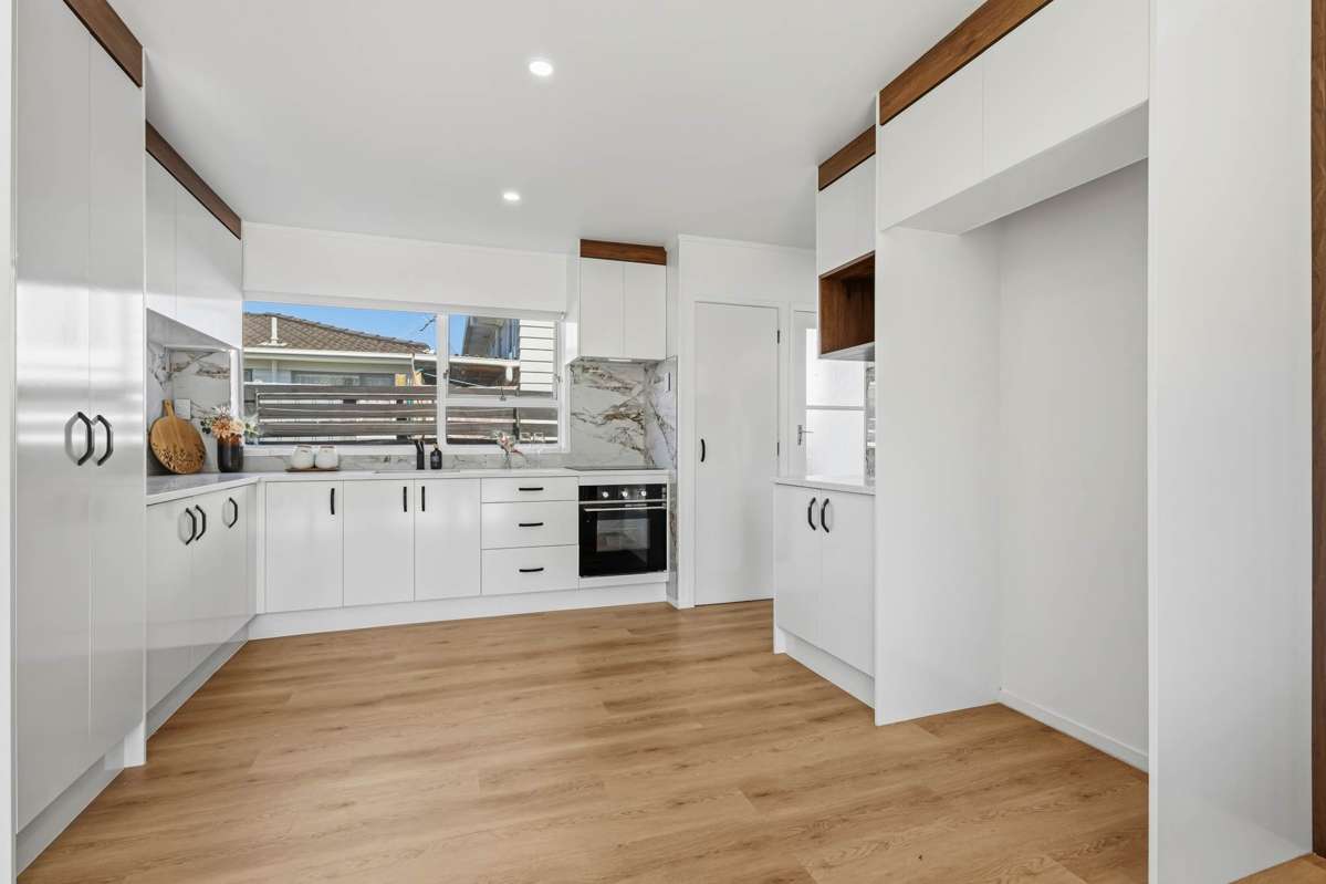 2/105 Coronation Road_2