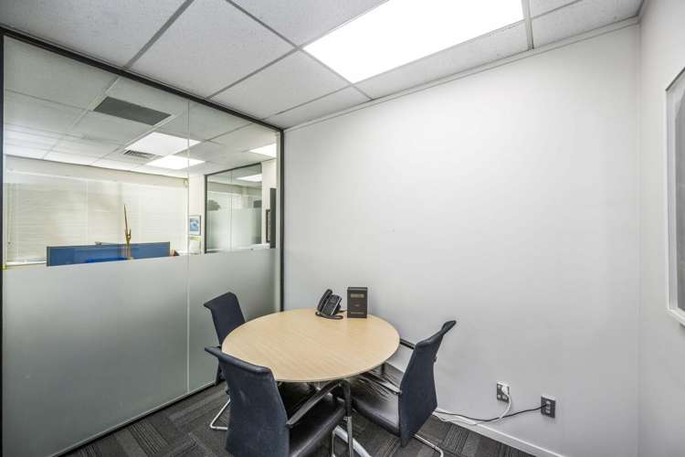 38J William Pickering Drive Albany_2