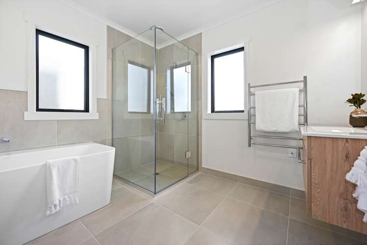 72 Maanihi Drive Rototuna North_18