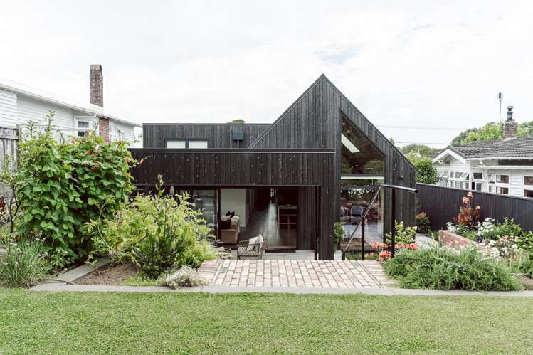 20 Gilbert Street New Plymouth Central_21