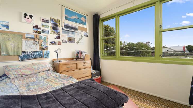 5807 South Road Rahotu_11