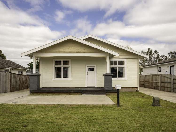  12 Vera Street Marton_14