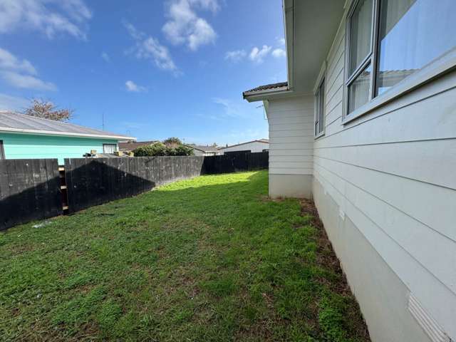 1/37 John Walker Drive Manurewa_2