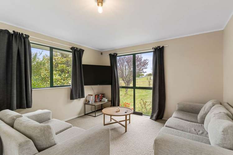 83 Sim Road Paerata_6