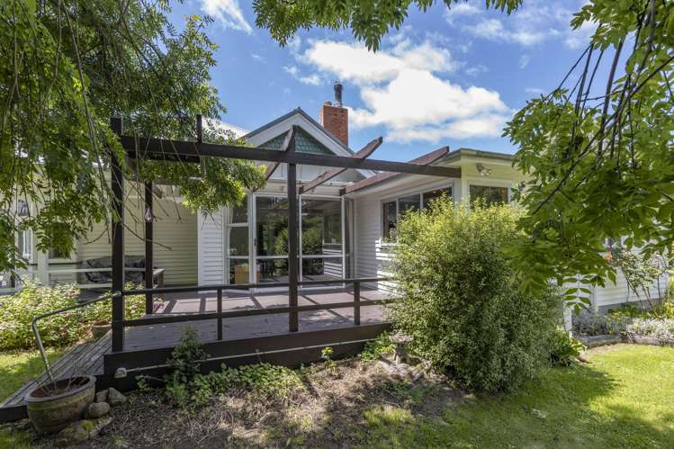 1649 Cust Road Cust_22