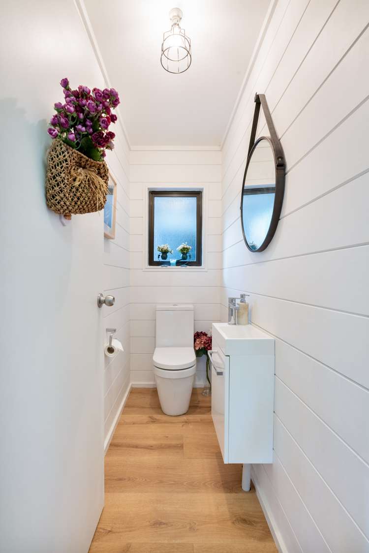 141 Attwood Road Paremoremo_19