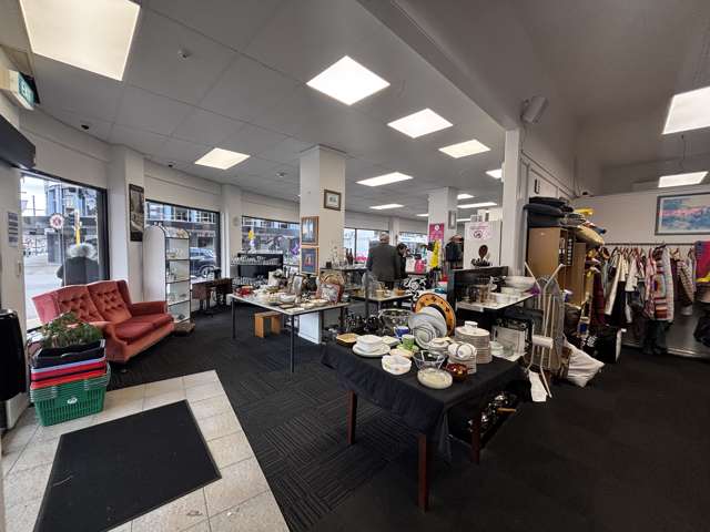 217-219 High Street Hutt Central_2