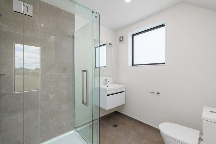 7 Malaga Crescent Harewood_17
