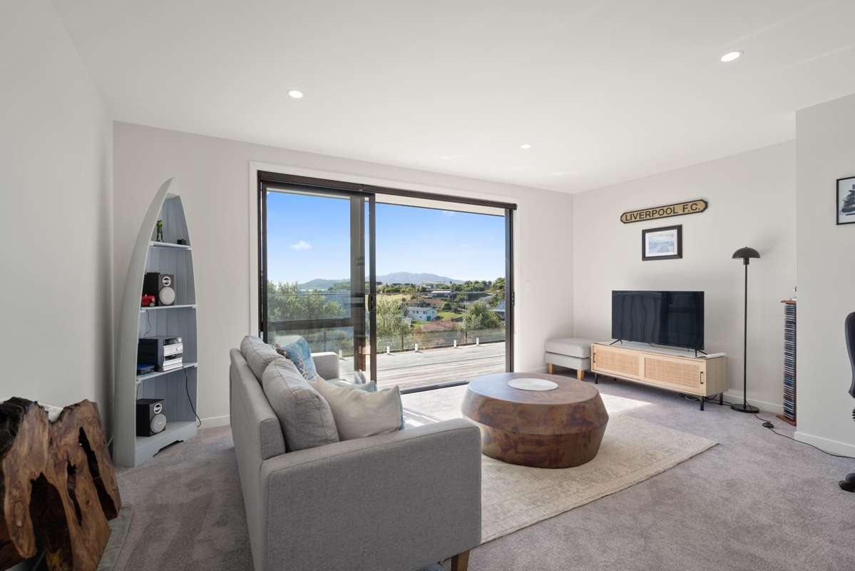 77 Stratford Drive_4