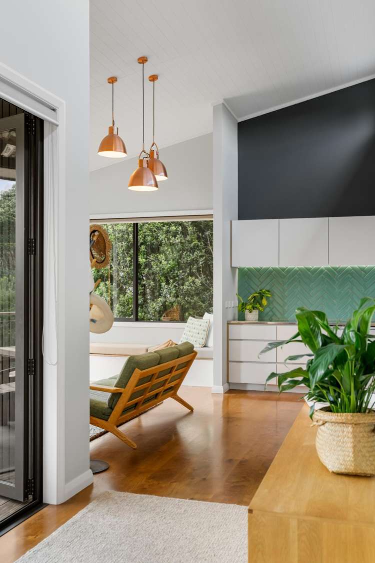 200 Onemana Drive Onemana_13