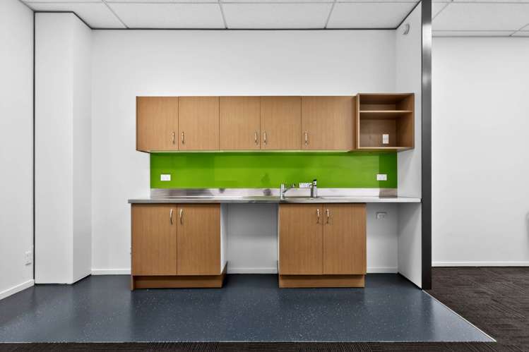 Unit E/38 Highbrook Drive East Tamaki_11