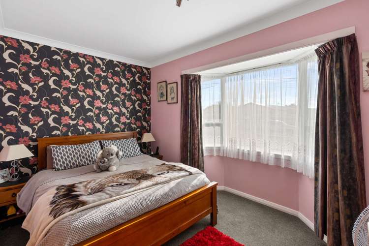 36 Achilles Street Burwood_10