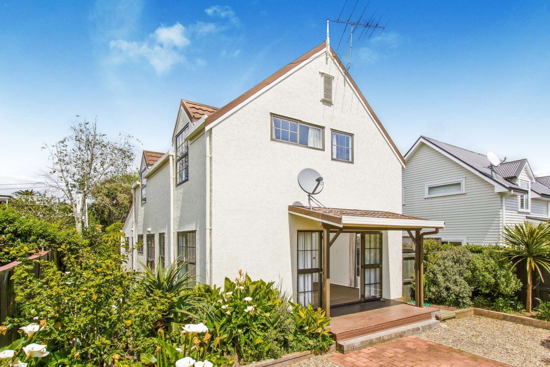 28b Oxford Terrace Devonport_0