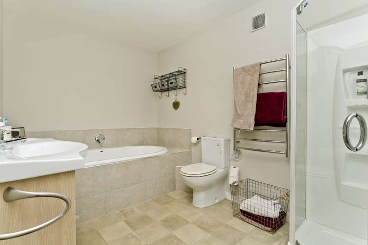 10 Treetops Way Bayview_25