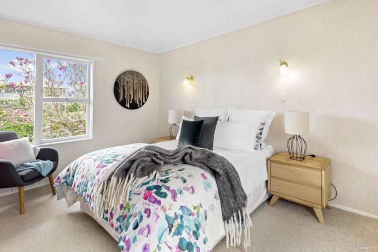 1/8 Newhaven Terrace Mairangi Bay_18