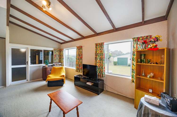 111 Koputara Road Himatangi Beach_10